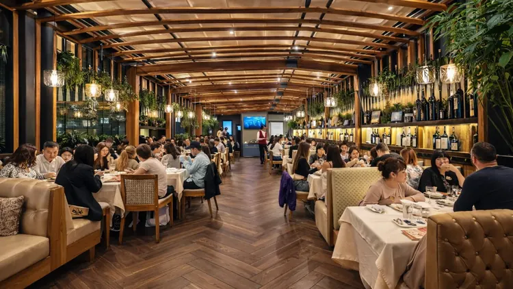 Vila Ferdinand elegant interior dining